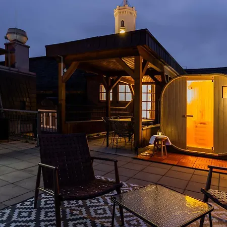 Neu - Dachsuite Mit Privater Sauna & Dachterrasse